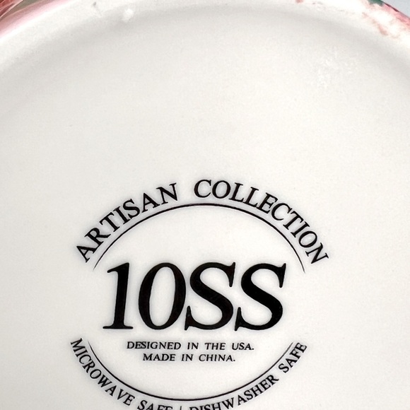 Artisan Collection - ‘Small breed Christmas Pups’ ceramic mug. NWT - Picture 2 of 2